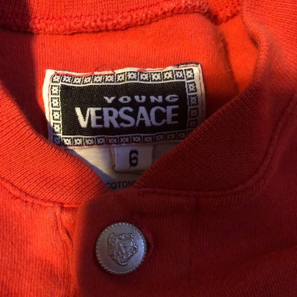 Young Versace - Picture 4 of 6